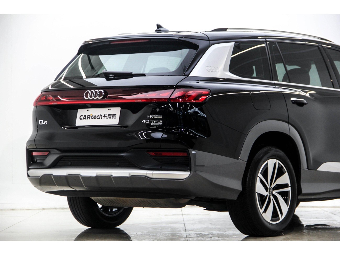 Audi Q6 40 TFSI 2024