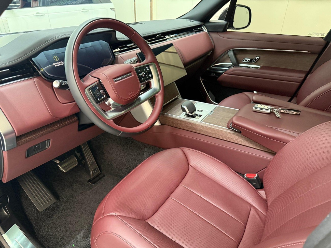 Land Rover Range Rover 2025