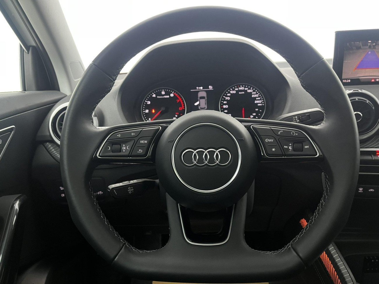 Audi Q2L 35 TFSI 2024