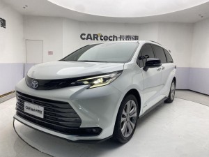 Toyota Sienna 2024