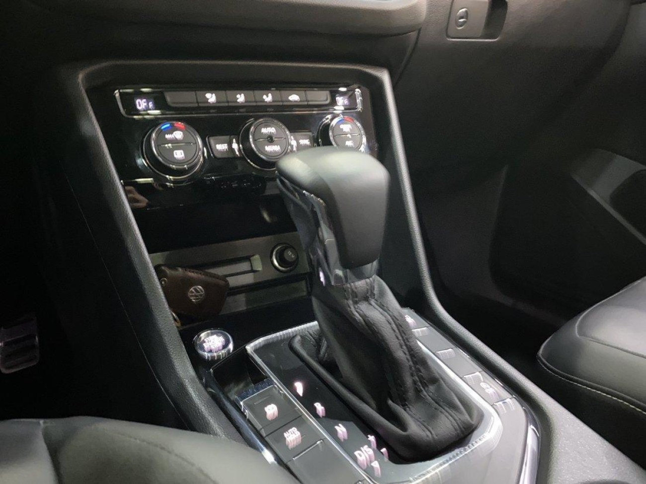 Volkswagen Tiguan L 2021