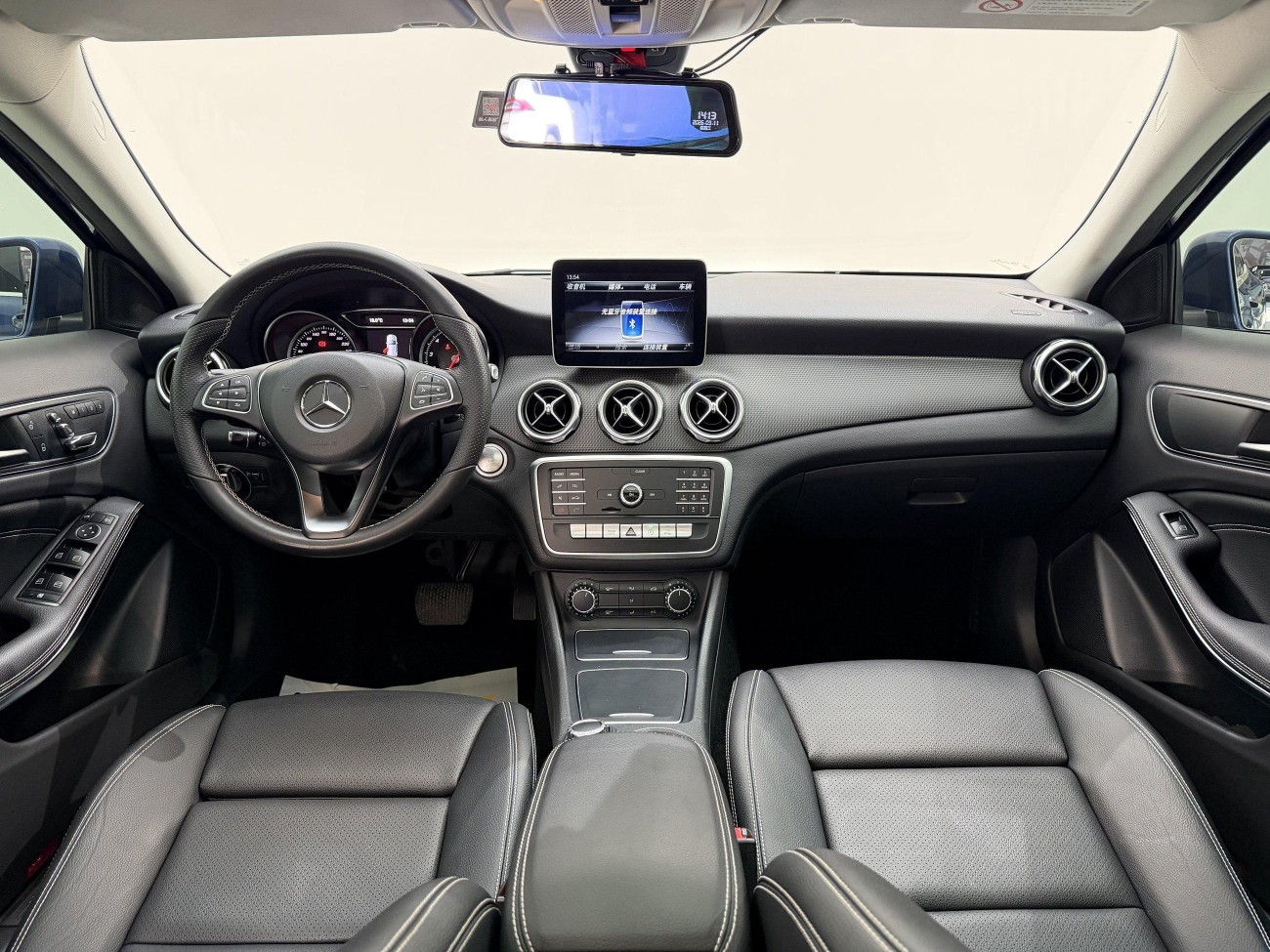 Mercedes-Benz GLA200 2019