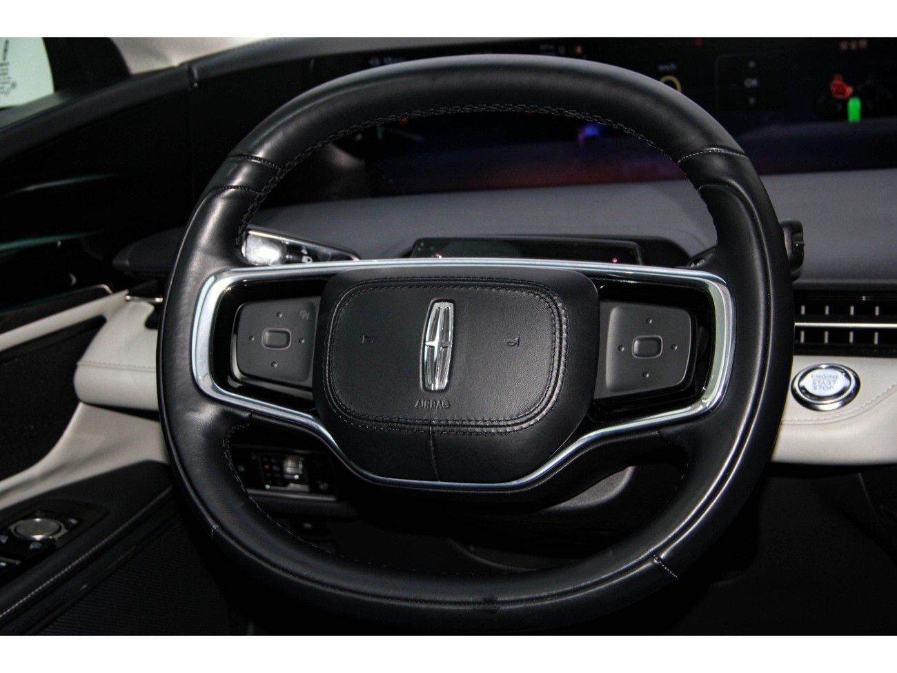 Lincoln Nautilus 2024