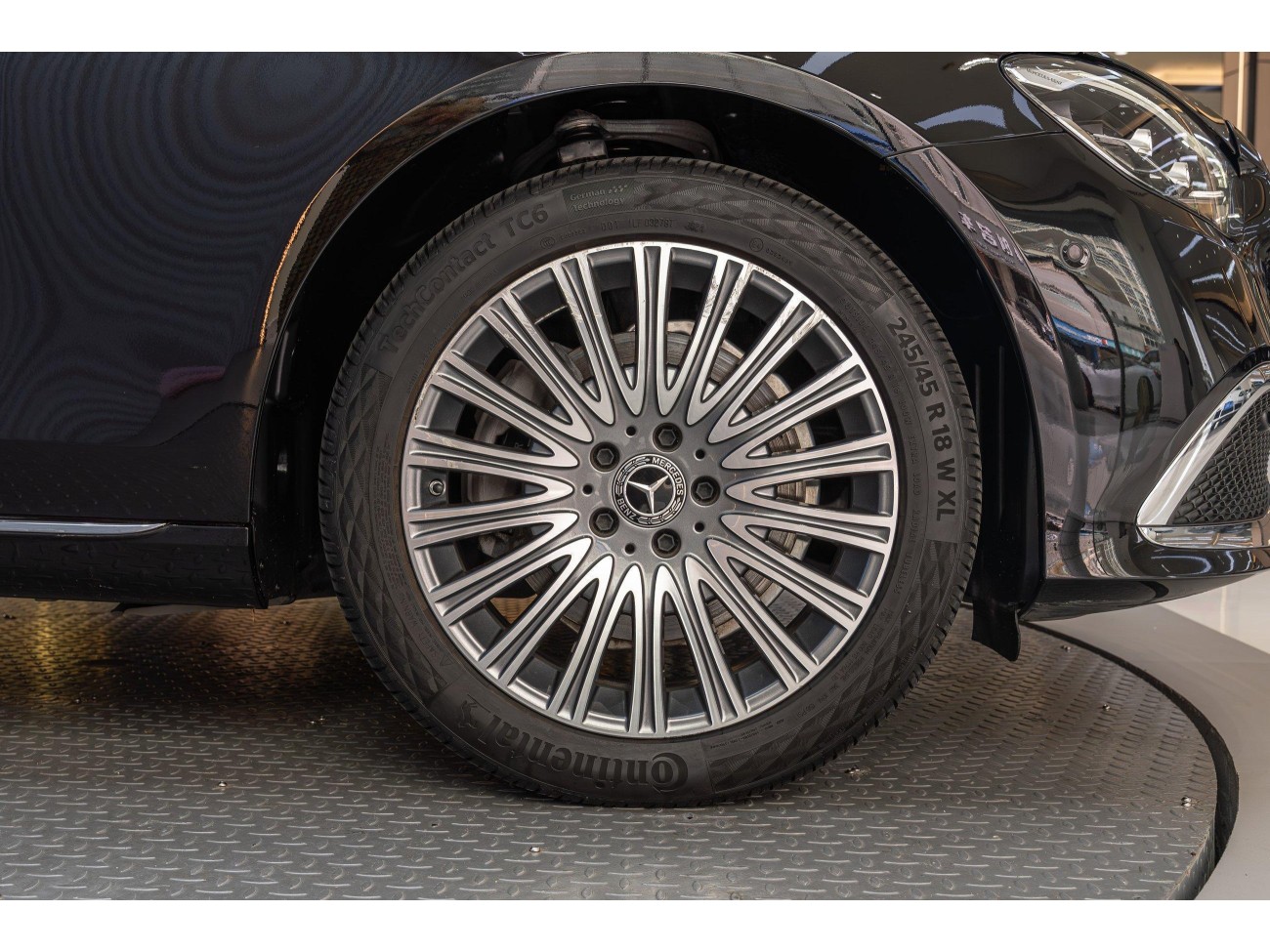 Mercedes-Benz E 300 L 2023