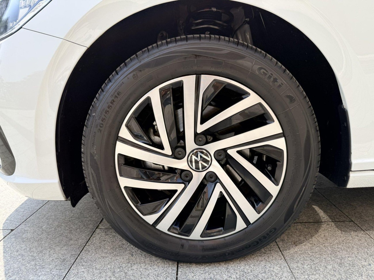 Volkswagen Lavida 2024