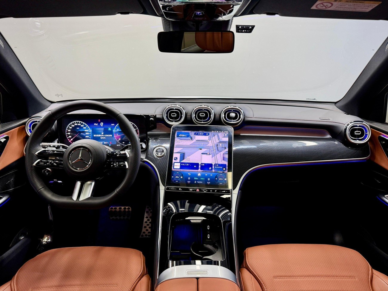 Mercedes-Benz GLC 260 L 2025