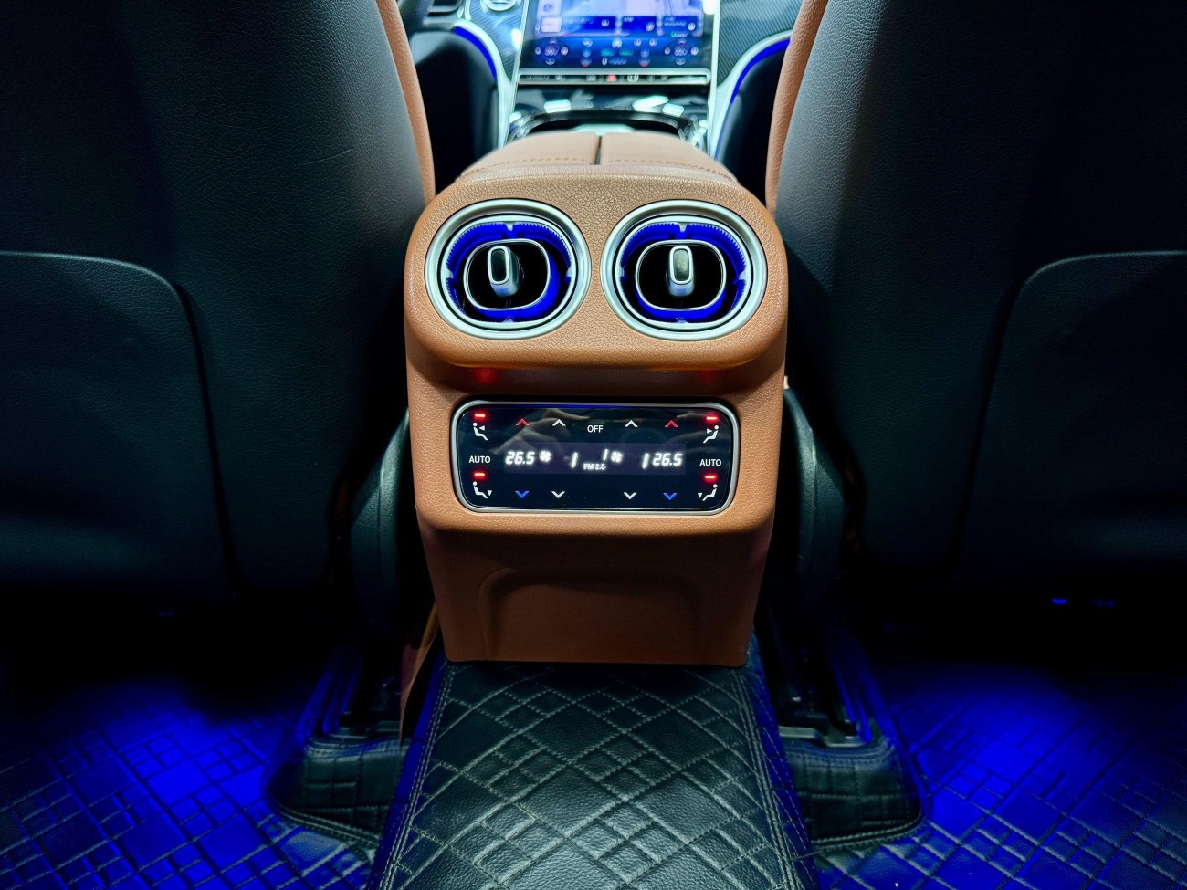 Mercedes-Benz GLC 260 L 2025