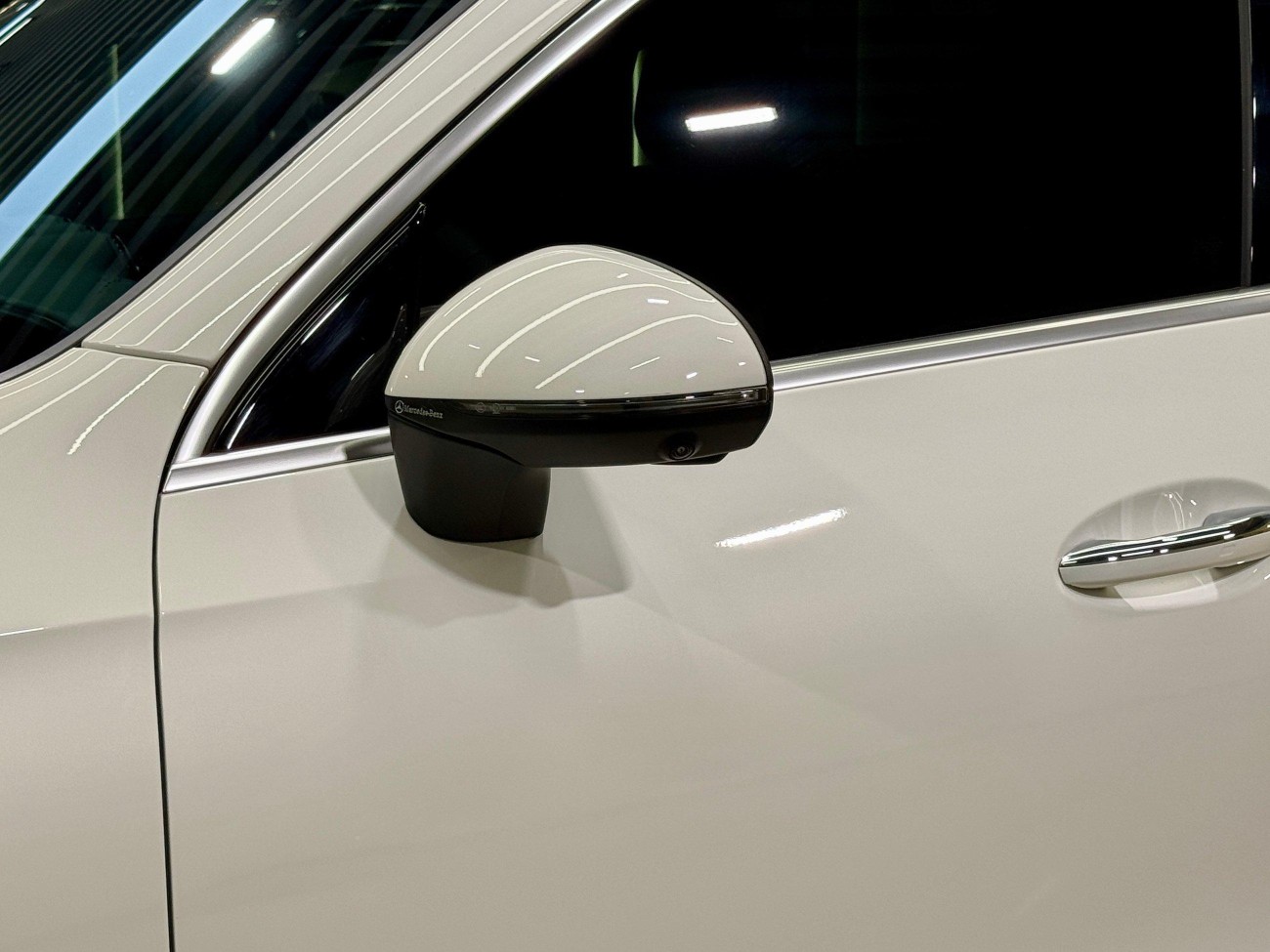 Mercedes-Benz GLC 260 L 2025