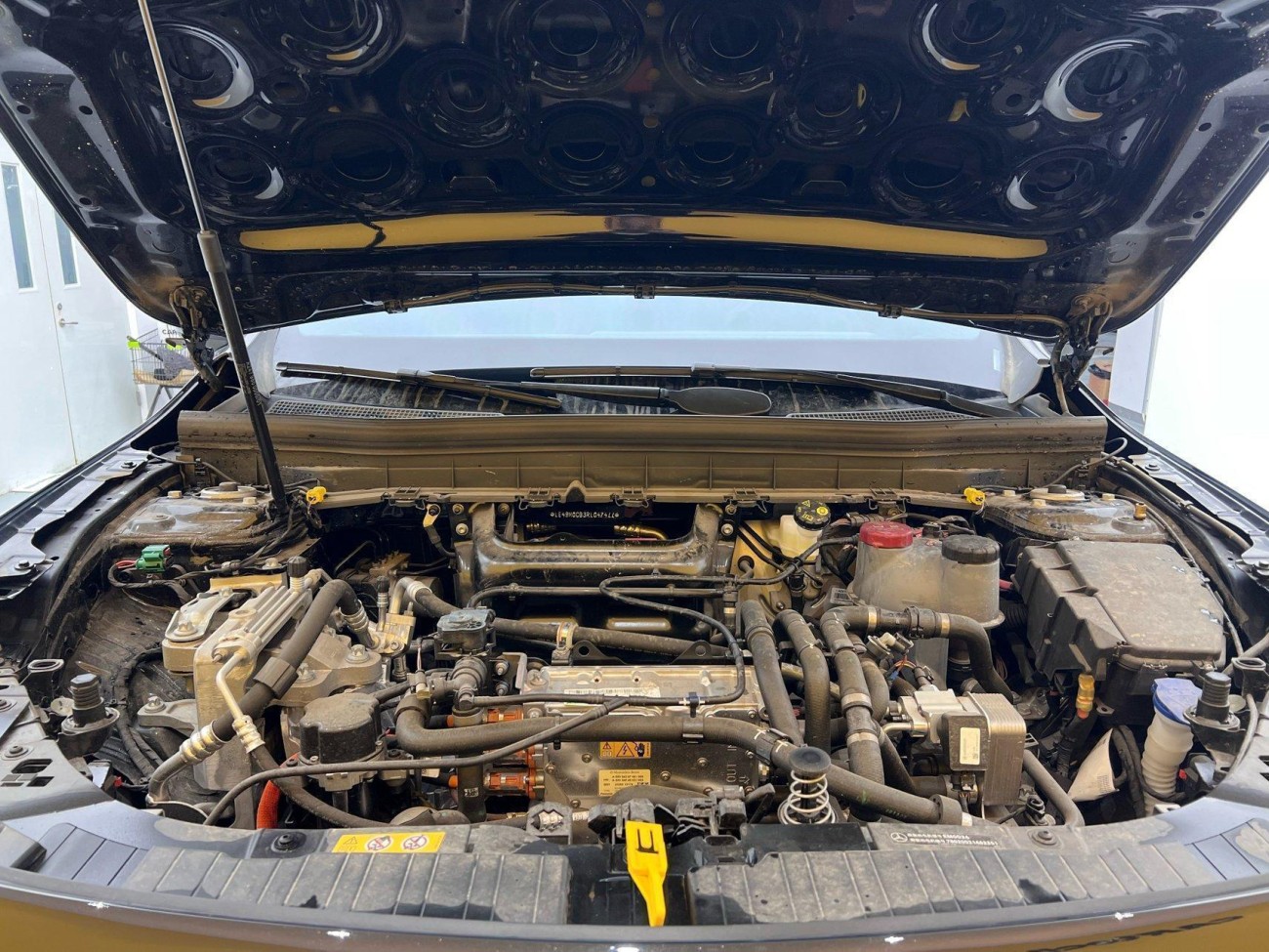 Mercedes-Benz EQB 2025