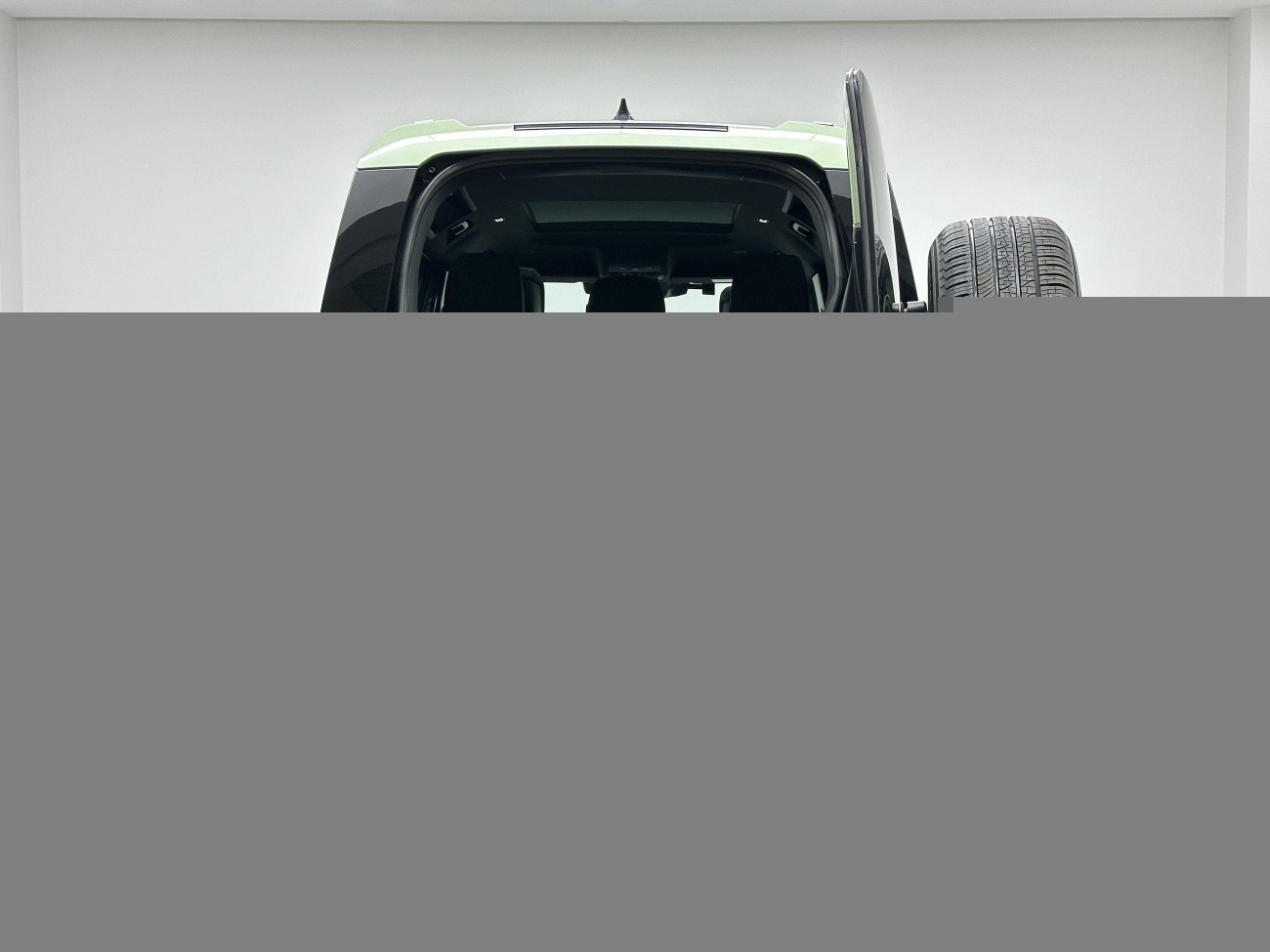 Land Rover Defender 2023