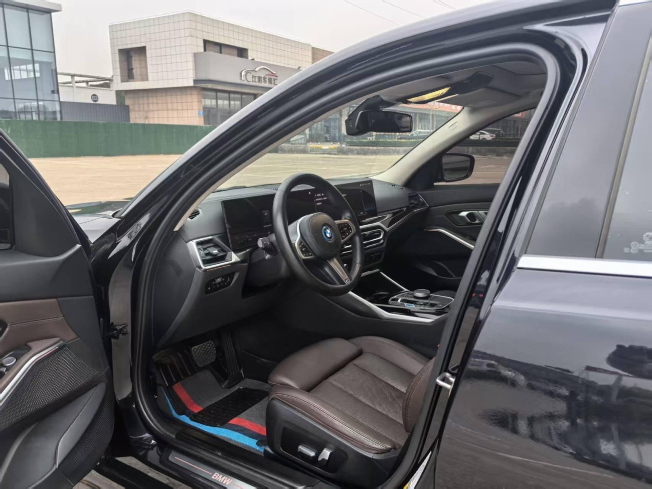 BMW i3 2023