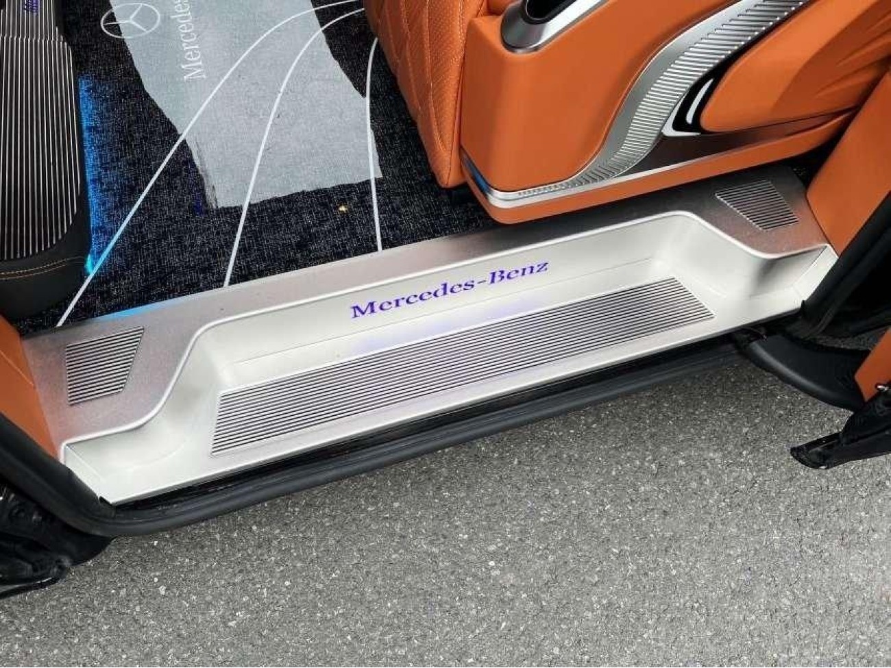 Mercedes-Benz 2020 2021