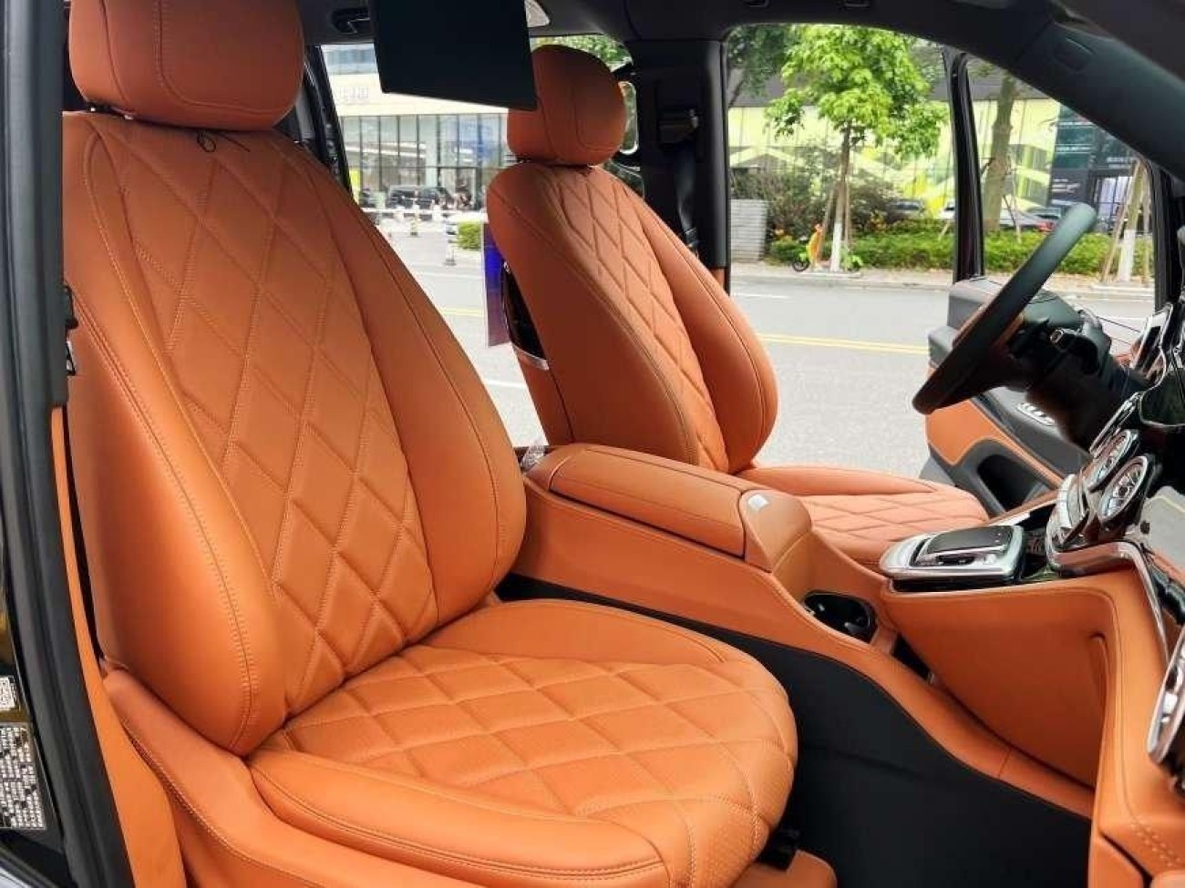 Mercedes-Benz 2020 2021