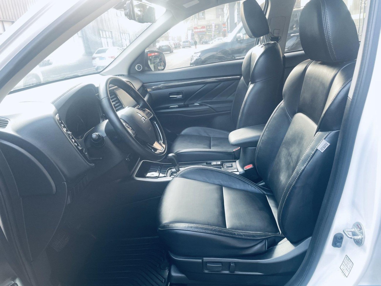 Mitsubishi 2019 2019