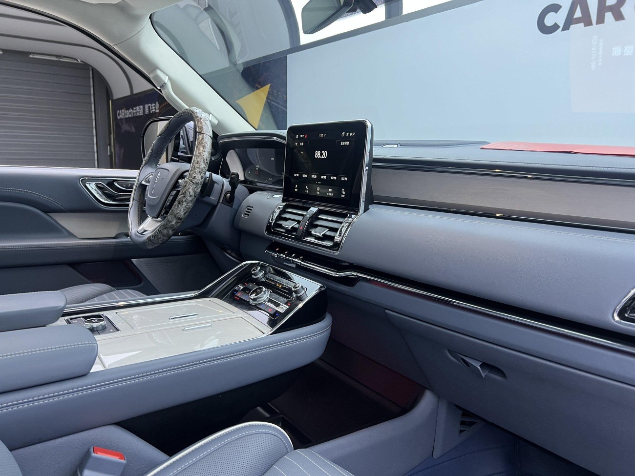 Lincoln Navigator 2022