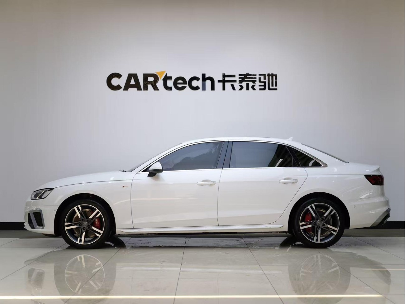 Audi A4L 40 TFSI 2021