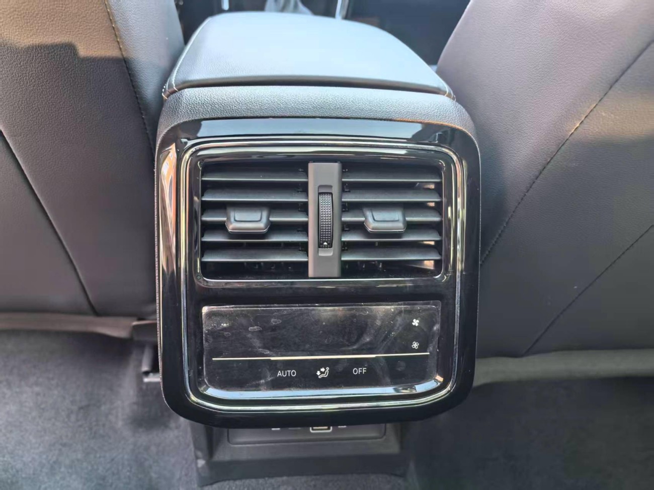 Volkswagen Passat 2025