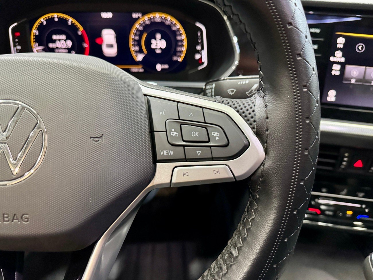 Volkswagen Passat 2025