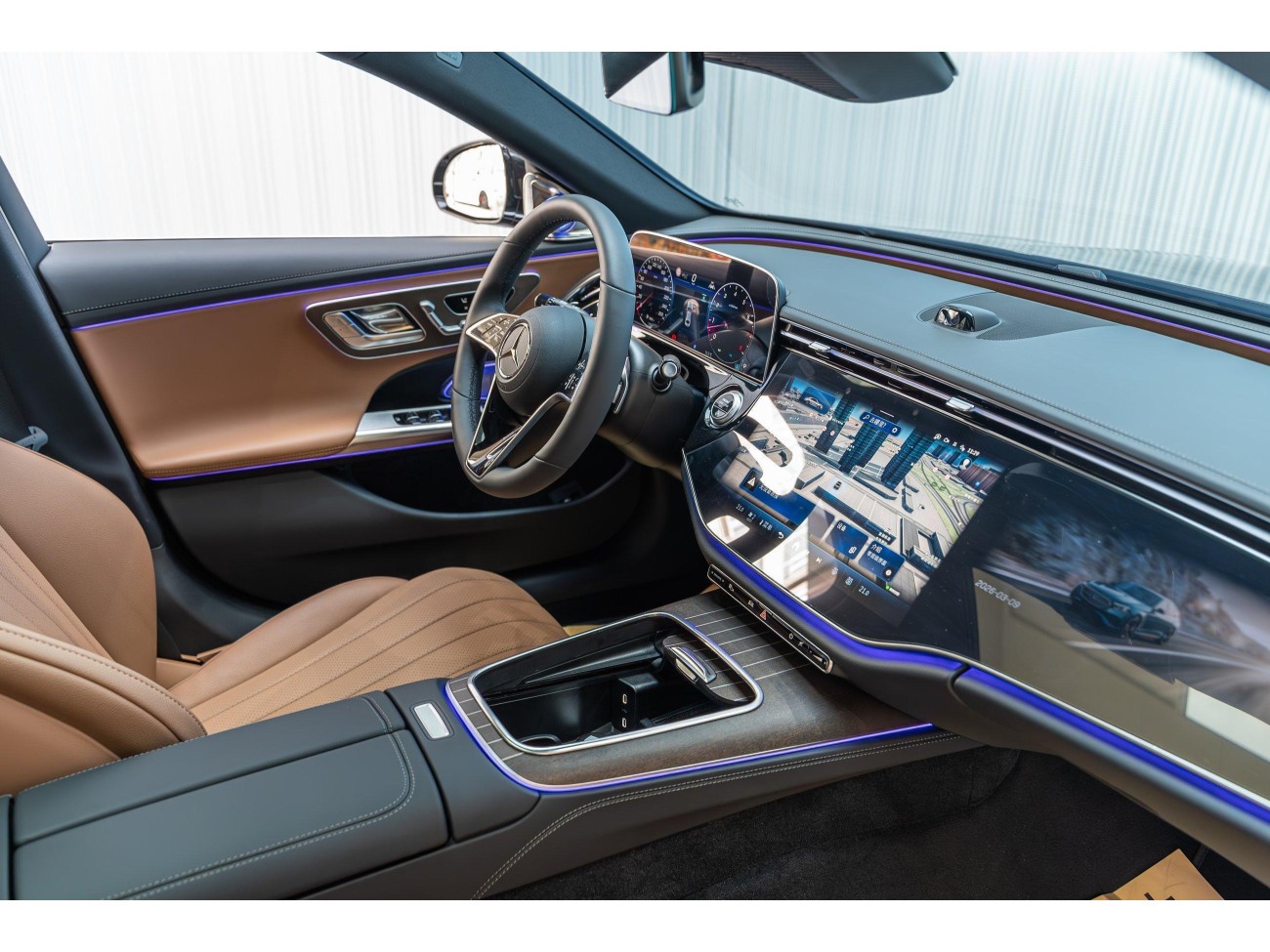 Mercedes-Benz E 300 L 2025