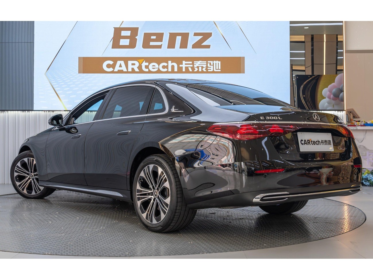 Mercedes-Benz E 300 L 2025