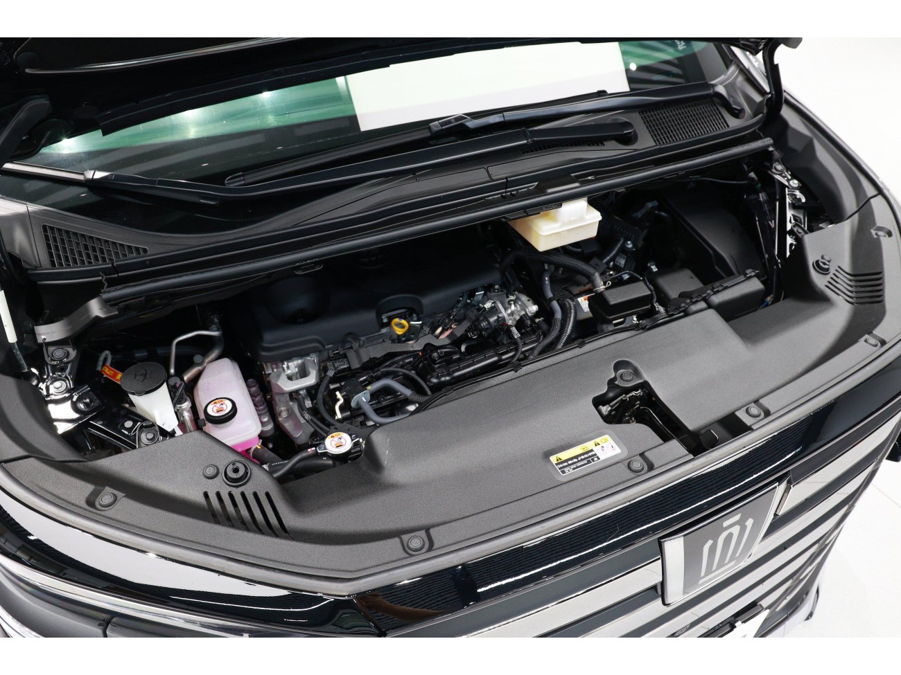 Toyota Vellfire 2024