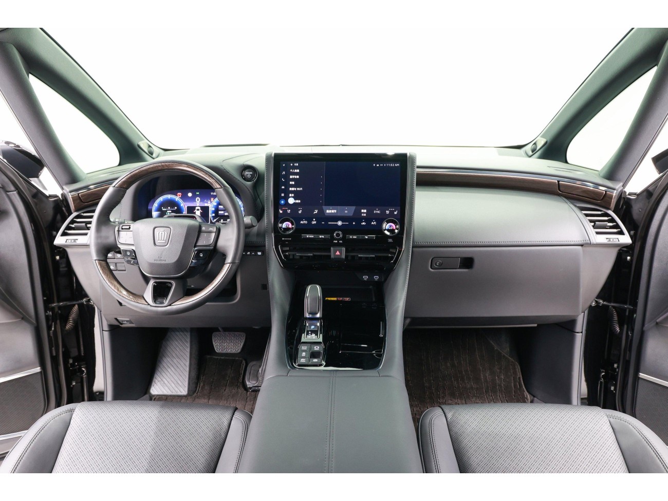 Toyota Vellfire 2024