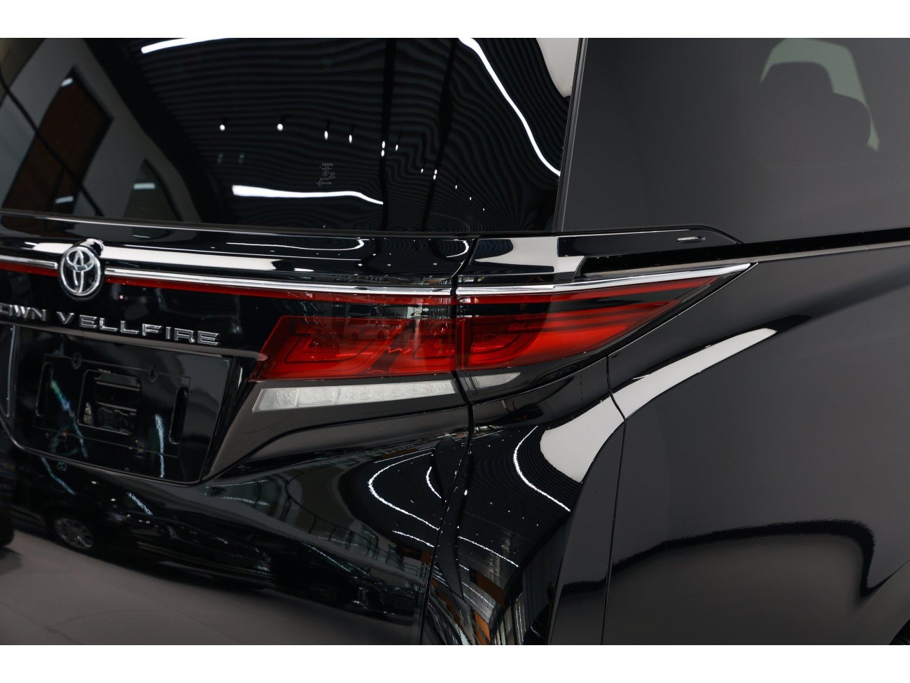 Toyota Vellfire 2024