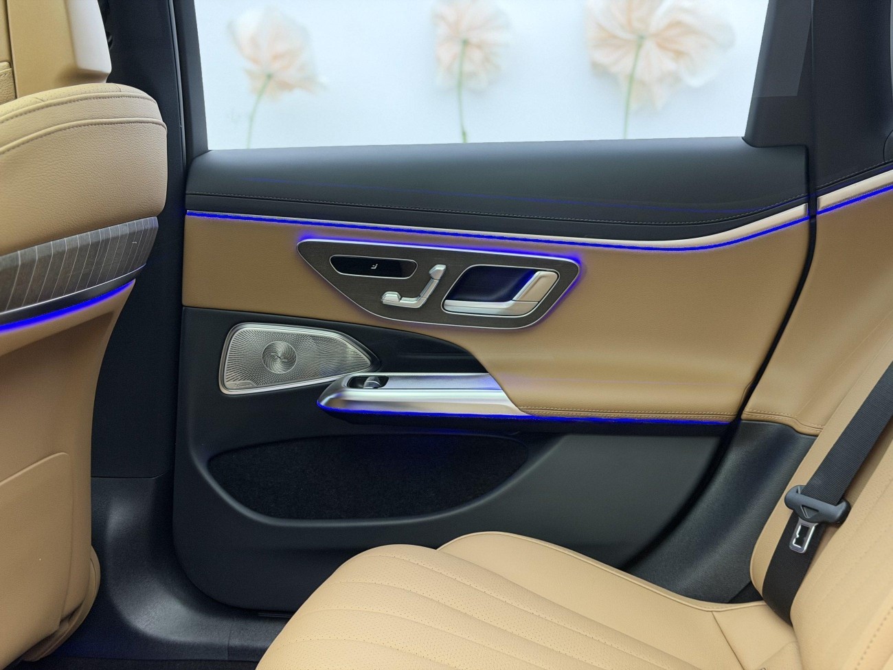 Mercedes-Benz E 300 L 2025