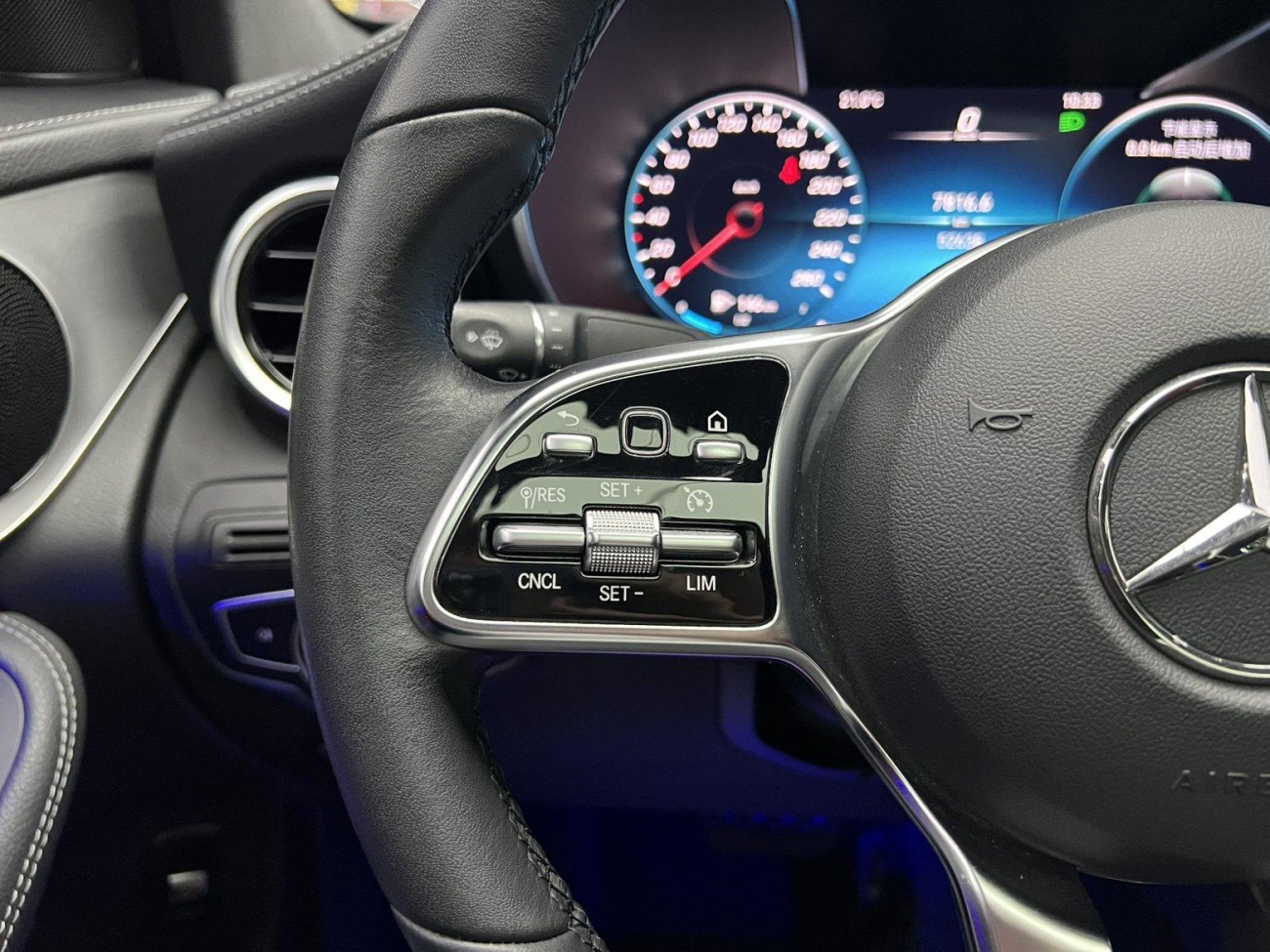 Mercedes-Benz GLC 260 4MATIC 2020