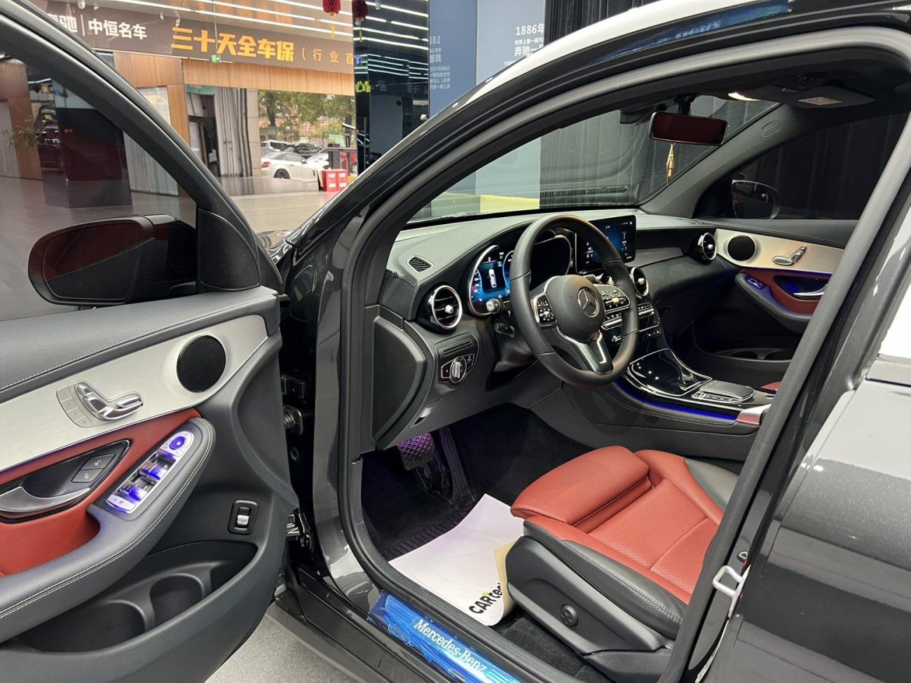 Mercedes-Benz GLC 260 4MATIC 2020