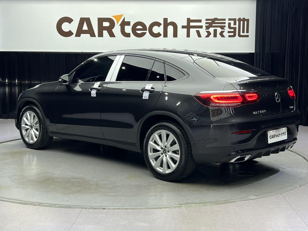 Mercedes-Benz GLC 260 4MATIC 2020