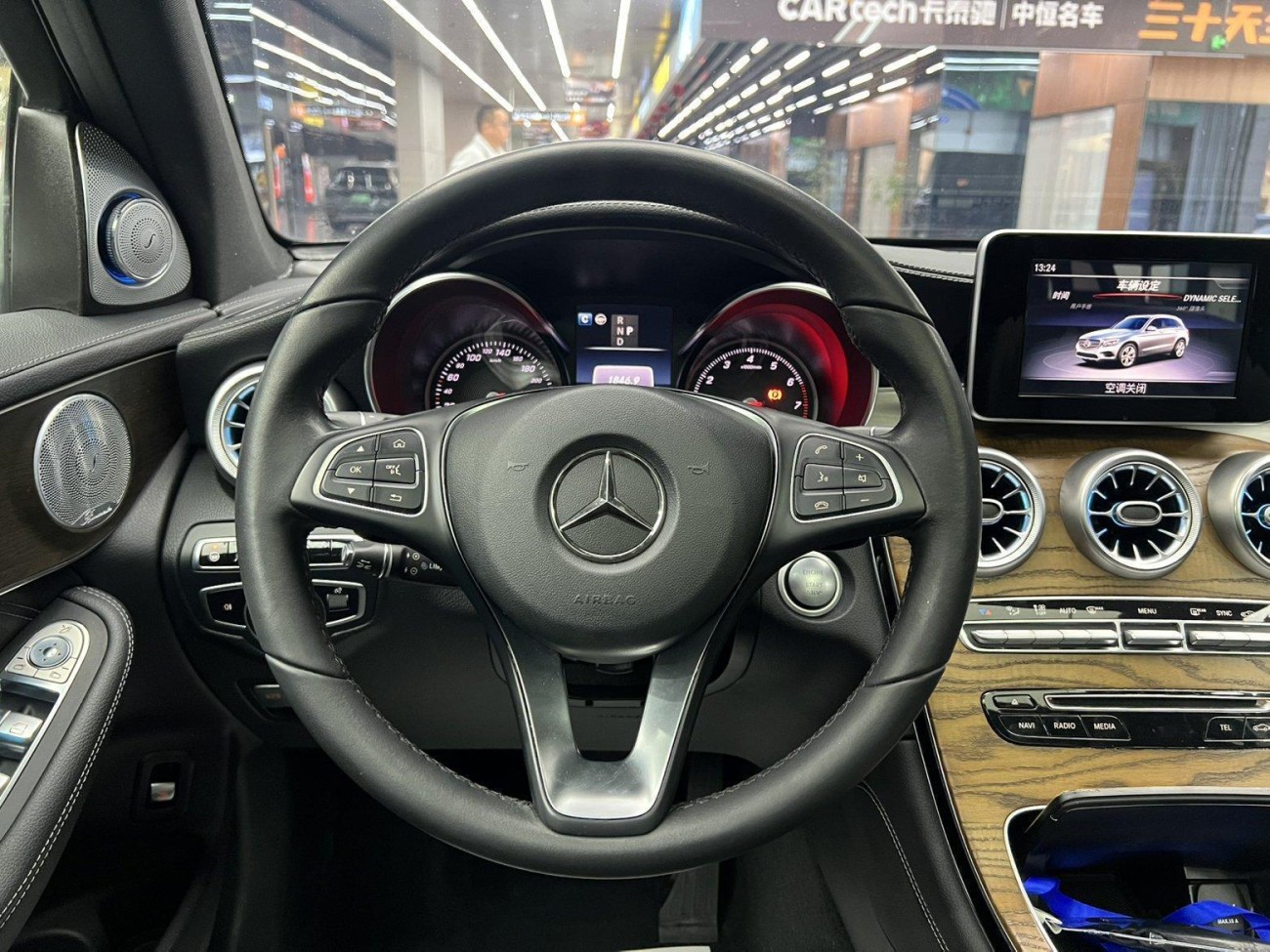 Mercedes-Benz GLC 200 L 2019