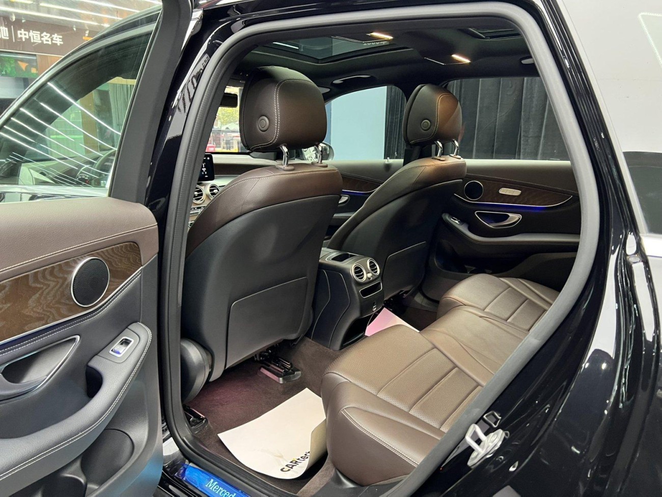 Mercedes-Benz GLC 260 L 2020