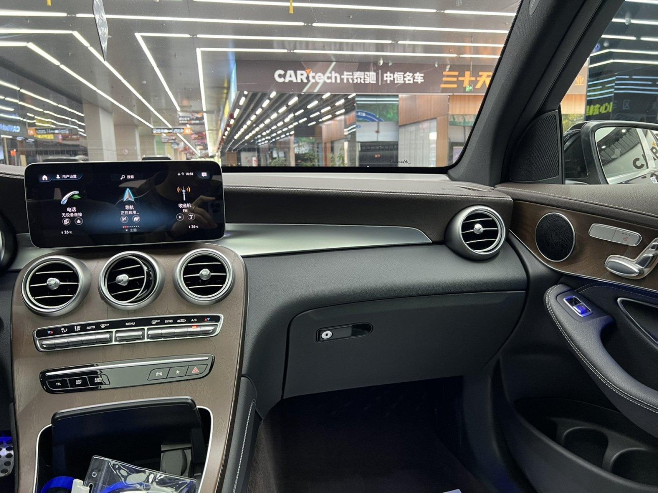 Mercedes-Benz GLC 260 L 2020