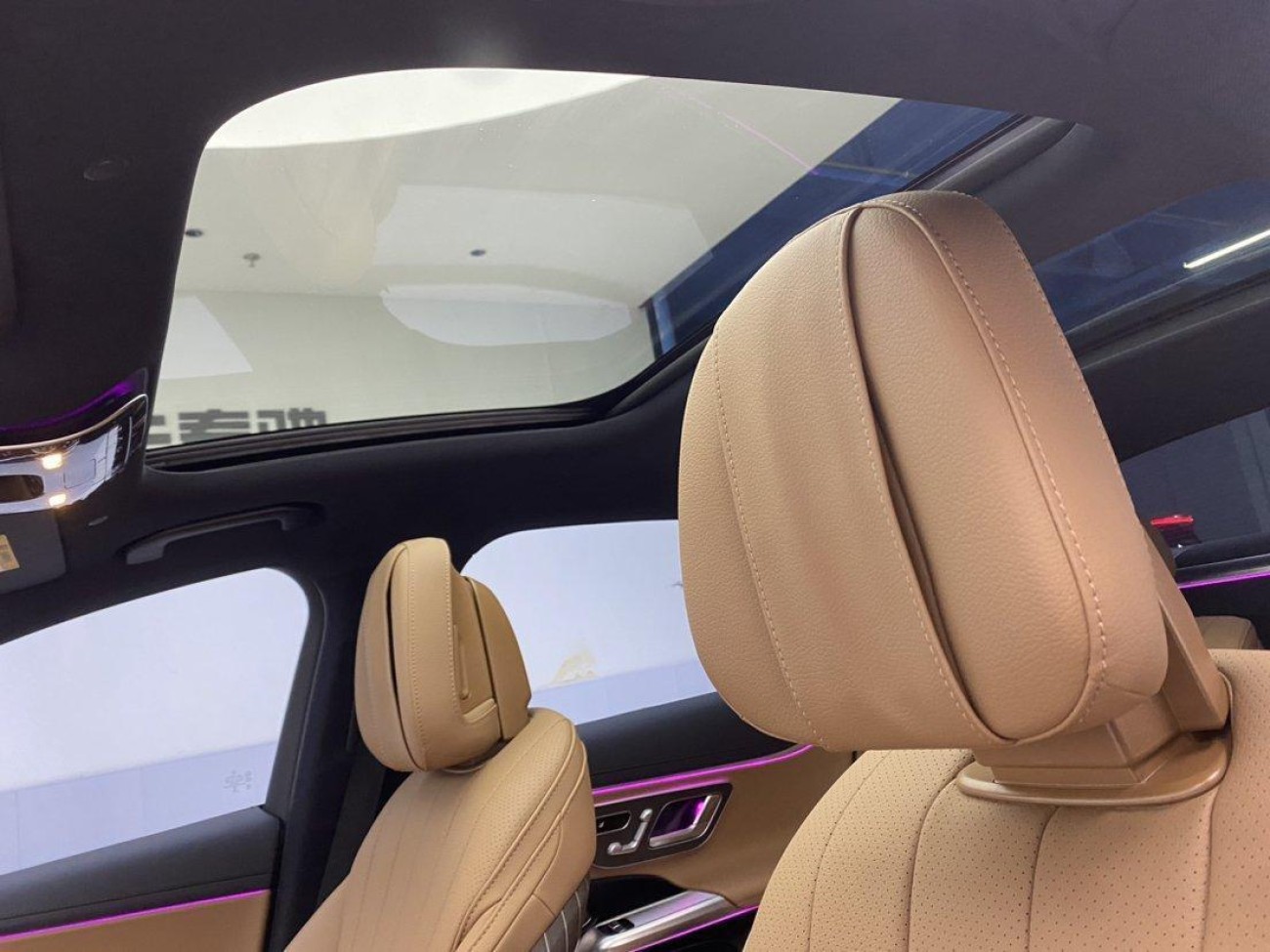 Mercedes-Benz E 300 L 2025