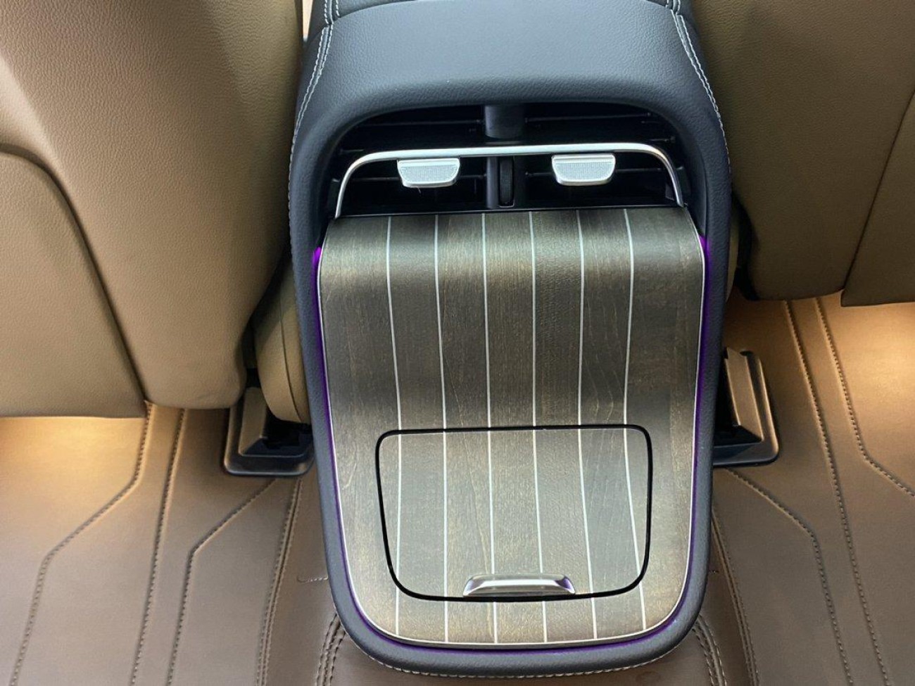 Mercedes-Benz E 300 L 2025