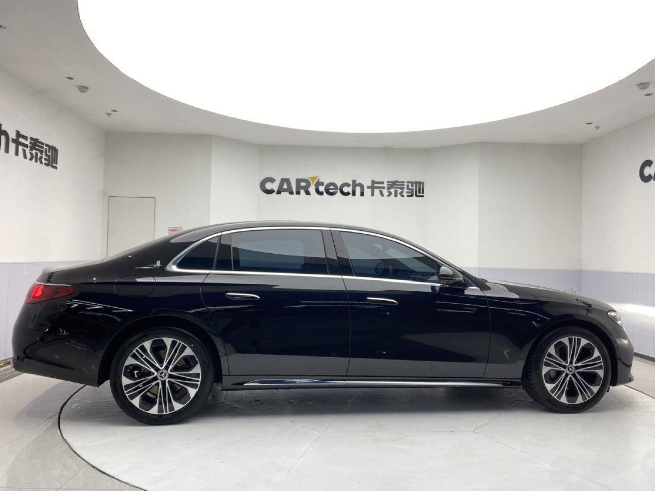 Mercedes-Benz E 300 L 2025