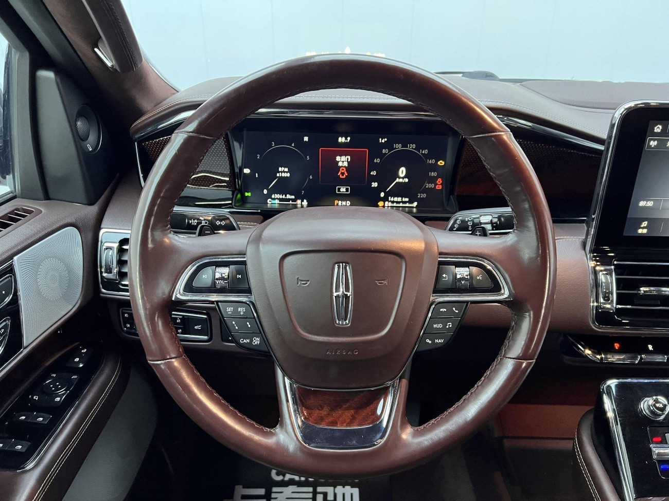 Lincoln Navigator 2021