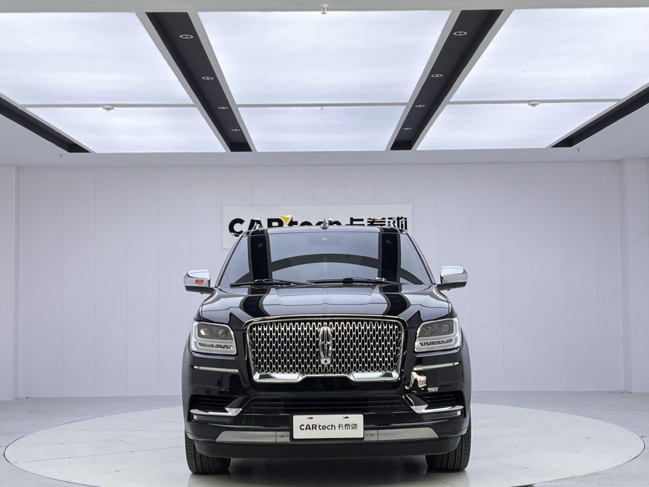 Lincoln Navigator 2021