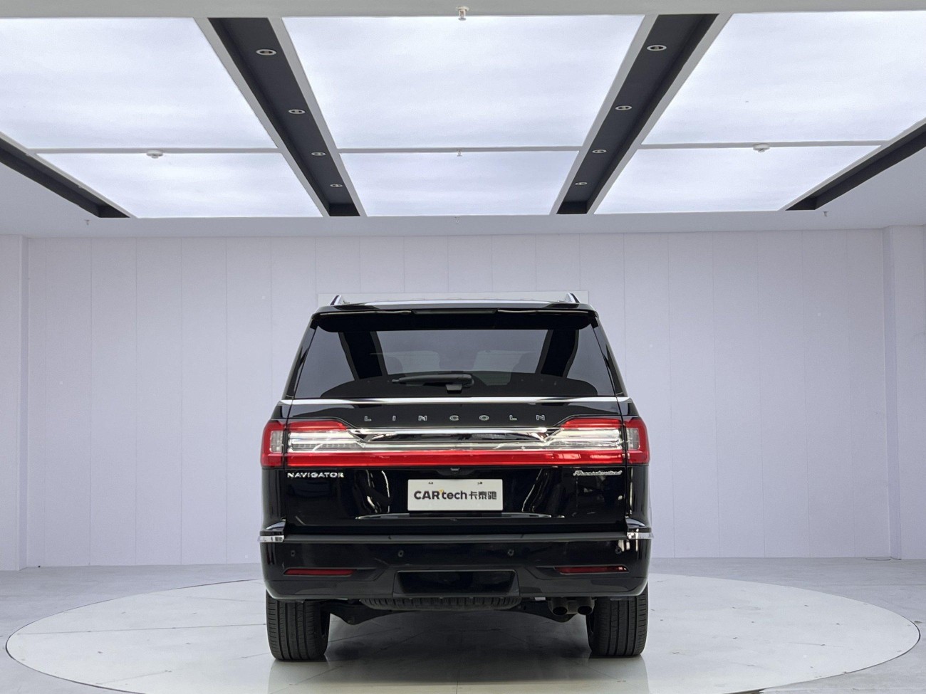 Lincoln Navigator 2021