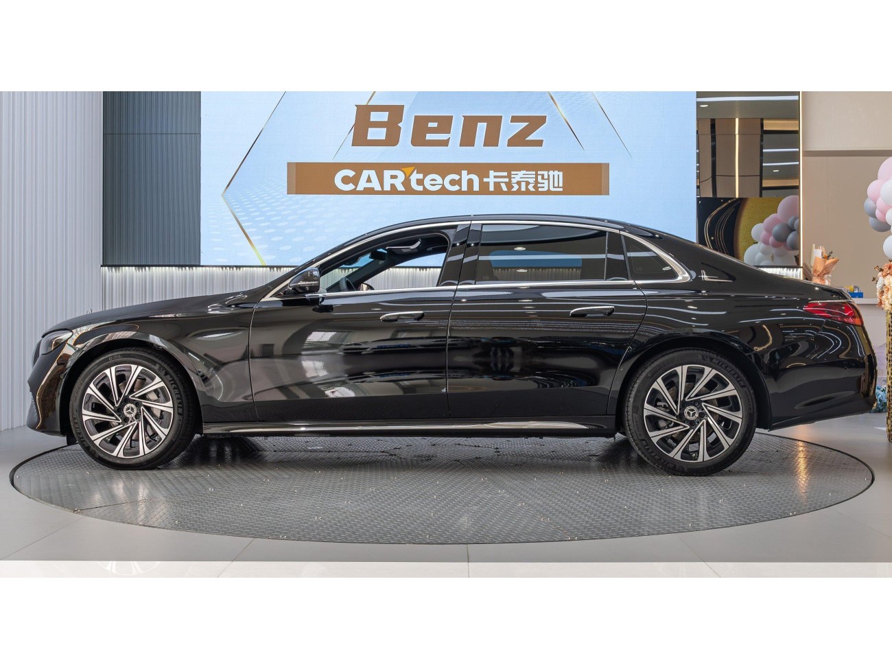 Mercedes-Benz E 300 L 2025