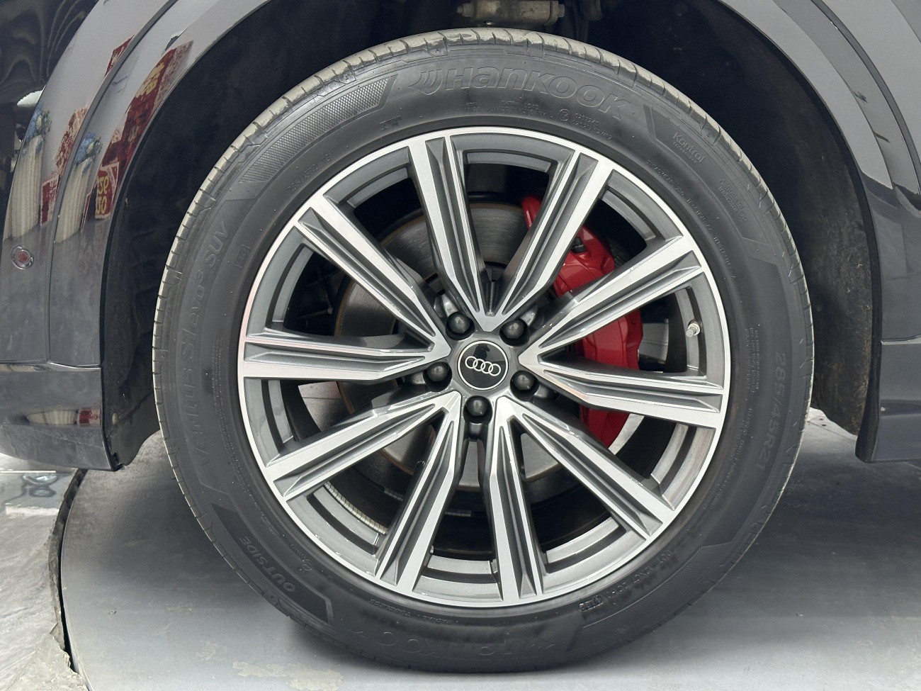 Audi Q8 45 TFSI 2023