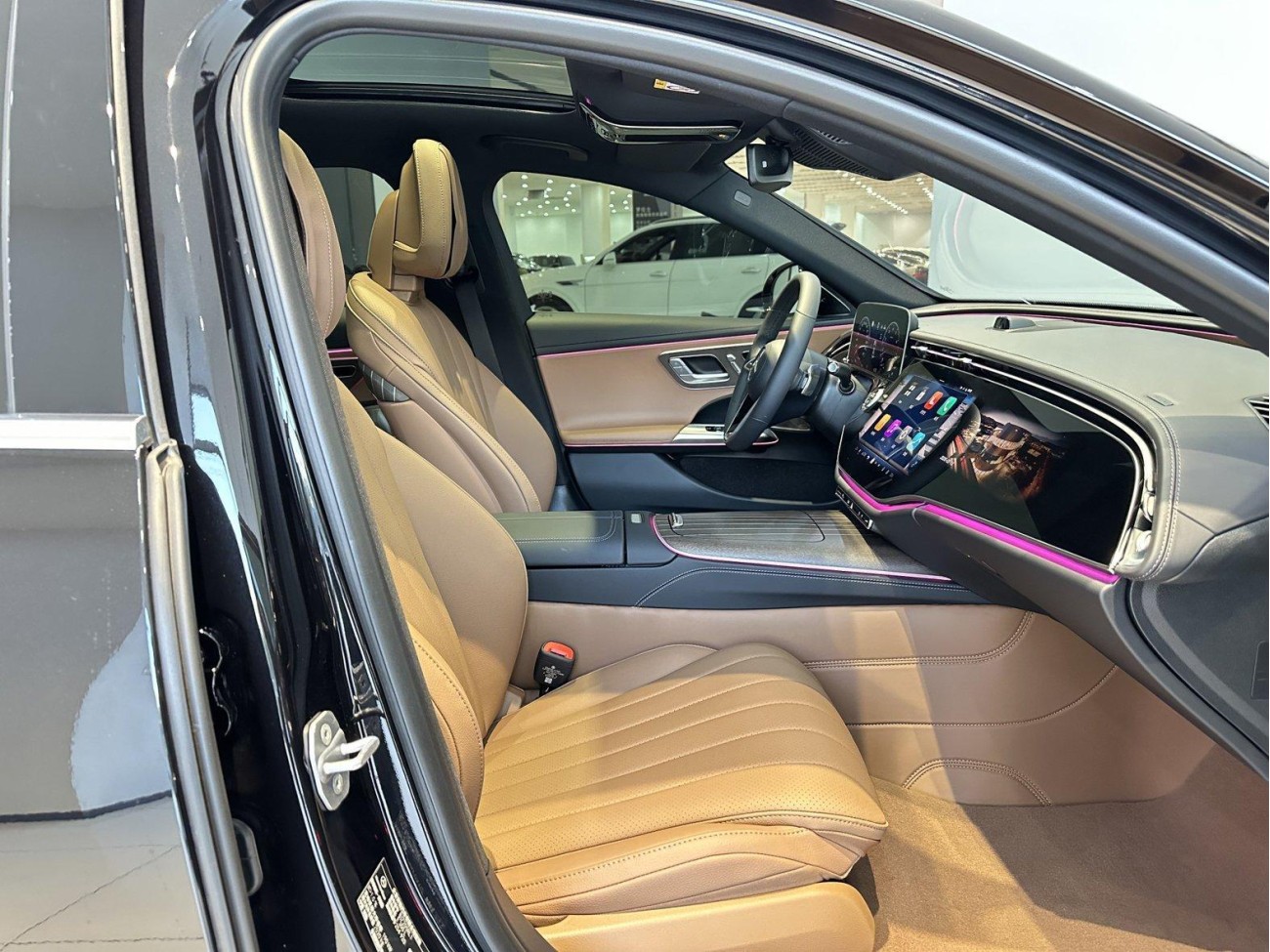 Mercedes-Benz E 300 L 2025