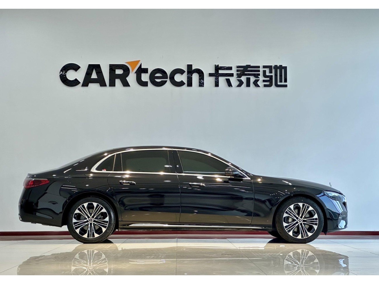 Mercedes-Benz E 300 L 2025