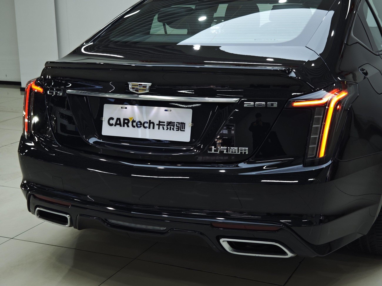 Cadillac CT5 2023