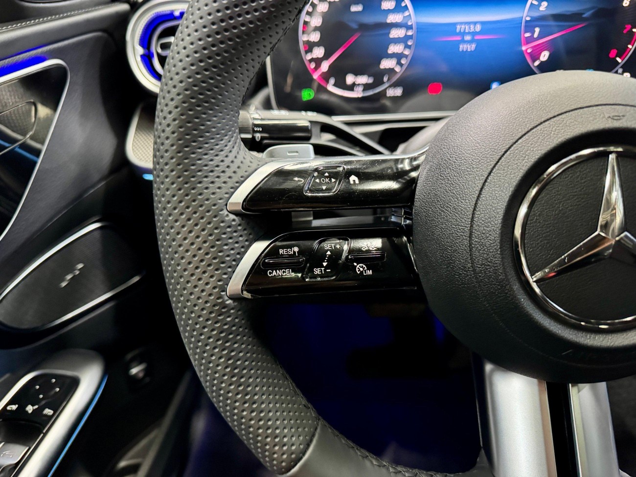 Mercedes-Benz C 260 L 2025