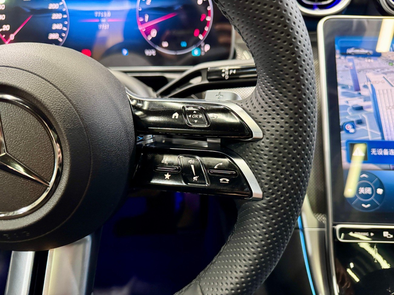 Mercedes-Benz C 260 L 2025