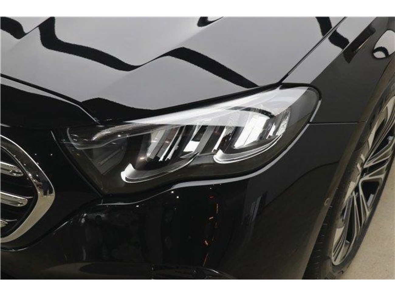 Mercedes-Benz E 300 L 2025