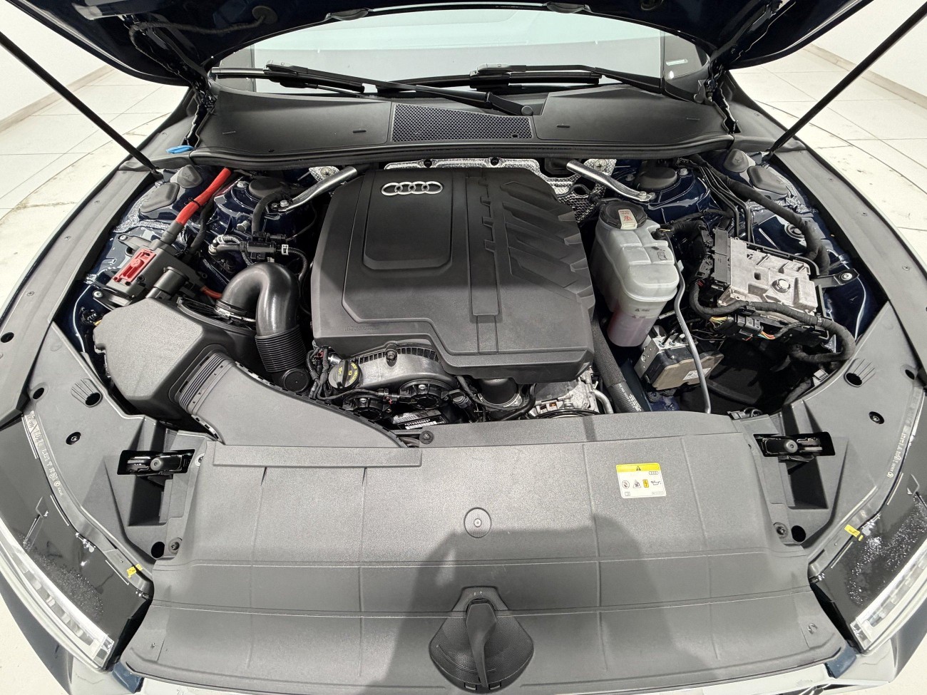 Audi A7L 45 TFSI 2023