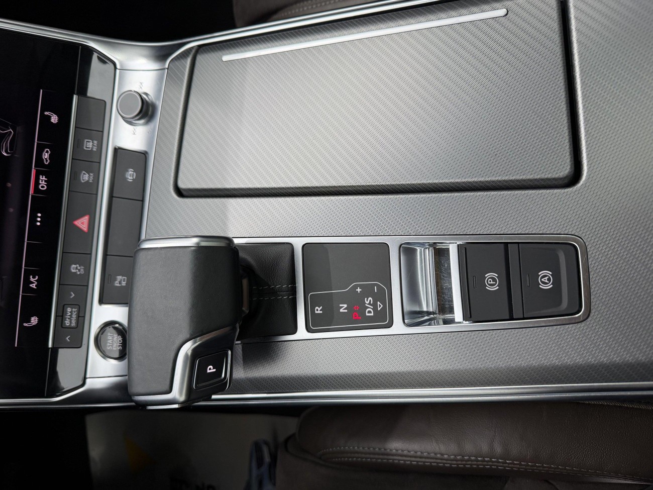 Audi A7L 45 TFSI 2023